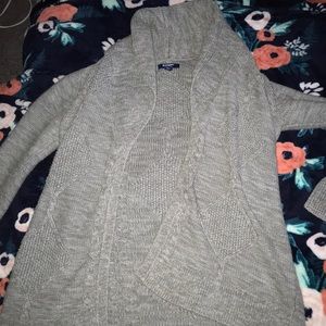 Old navy sweater